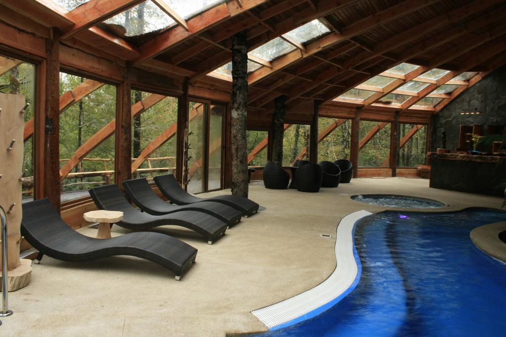 Huilo Huilo Nothofagus Hotel & Spa Пуерто-Фуй Екстер'єр фото